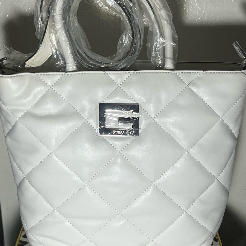 Guess White Quilted Tote with Silver Accent NWT